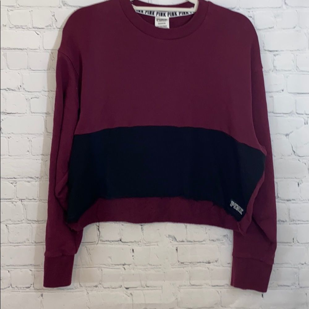 V.S.Pink crop sweatshirt